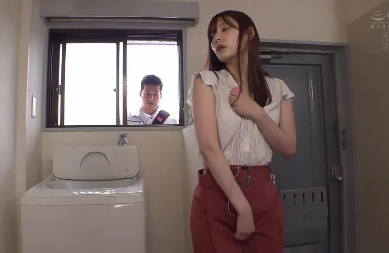 Bị chồng hờ hửng cô vợ trả bài với anh kỹ thuật chung cư đến mang bầu
